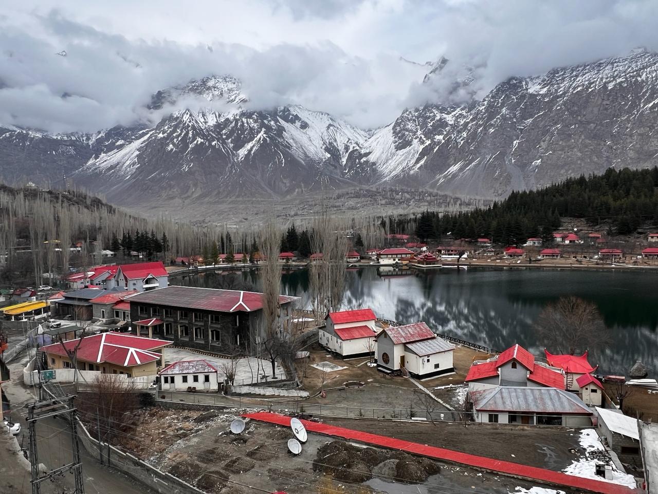 Mountain Lagoon, Shangrila Kachura, Skardu - easilytrip.com