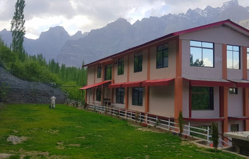 Mountain Lagoon, Shangrila Kachura, Skardu