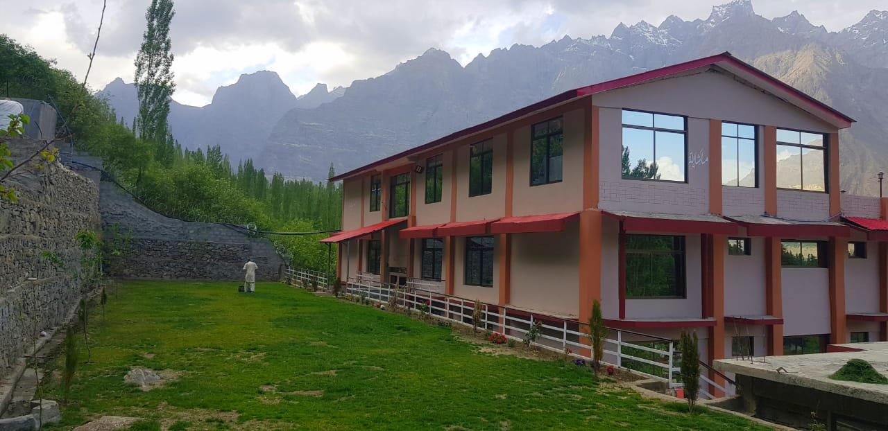 Mountain Lagoon, Shangrila Kachura, Skardu - easilytrip.com